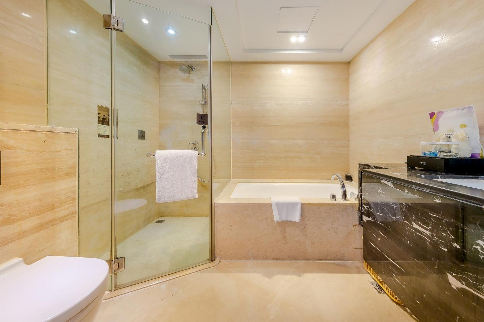 Celebrity Upper Class Hotel Chengdu Exterior foto